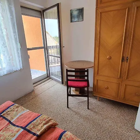 In 42285 Apartment *